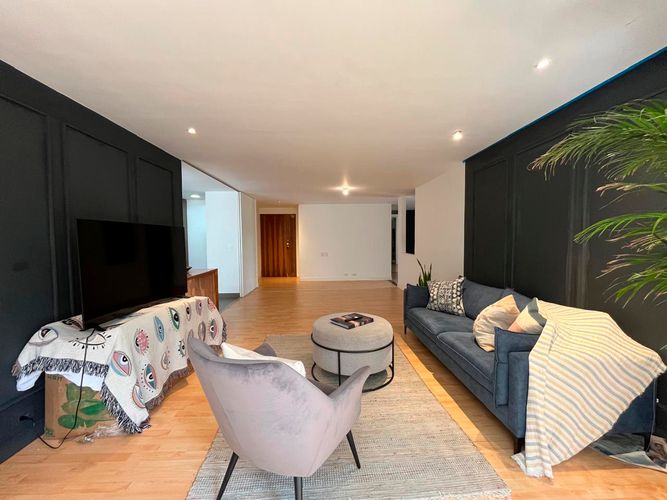 Apartamento de 3 alcobas en arriendo en El Poblado, Medellín, 145 m² · foto 3 de 19