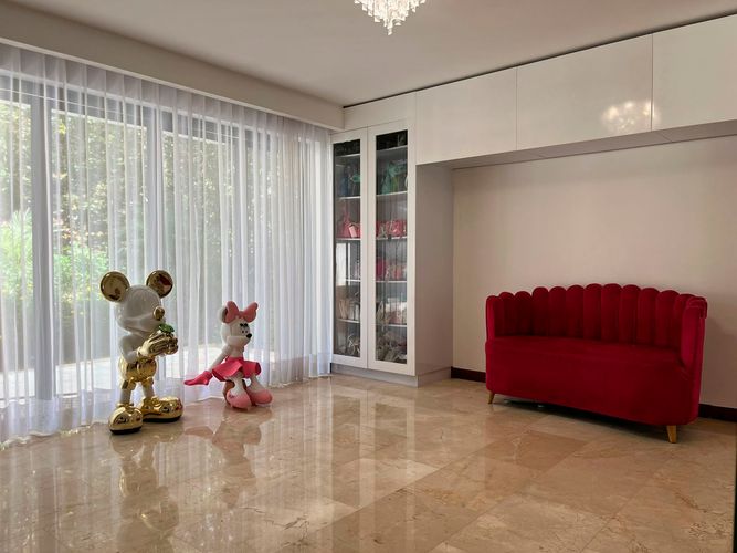 Casa de 5 alcobas en venta en El Poblado, Medellín, 424 m² · foto 2 de 20