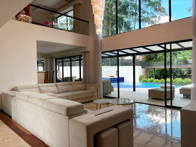 Casa de 5 alcobas en venta en El Poblado, Medellín, 424 m² · foto 3 de 20
