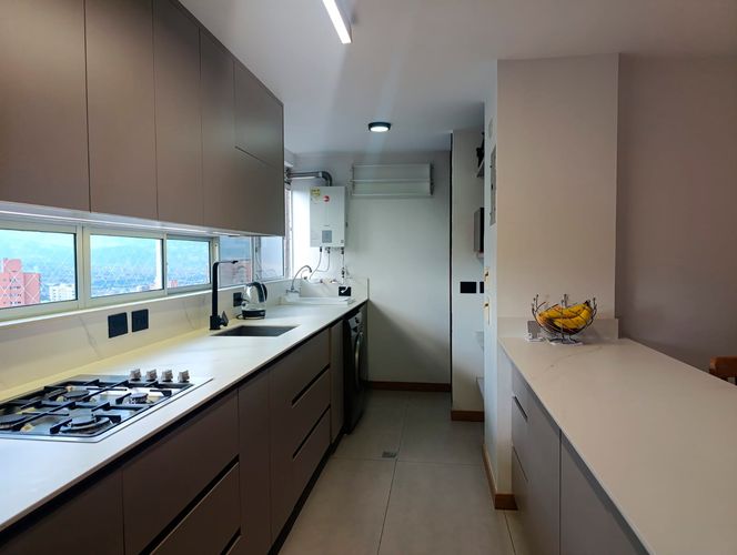 Apartamento de 3 alcobas en venta en El Poblado, Medellín, 118 m² · foto 7 de 20