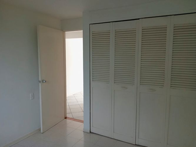 Apartamento en venta en El Poblado, Medellín · foto 8 de 15