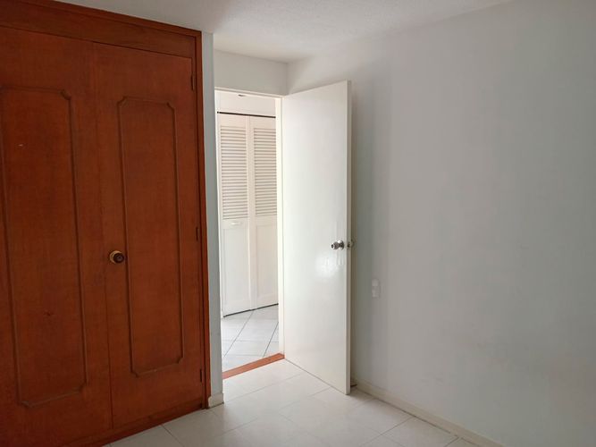Apartamento en venta en El Poblado, Medellín · foto 10 de 15