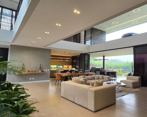 Casa de 4 alcobas en venta en Llano Grande, Rionegro, 600 m² · foto 7 de 17