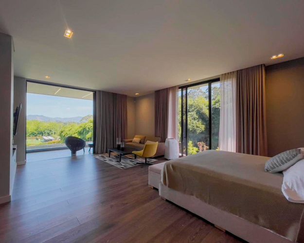 Casa de 4 alcobas en venta en Llano Grande, Rionegro, 600 m² · foto 10 de 17