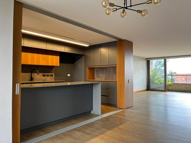 Apartamento de 3 alcobas en arriendo en El Poblado, Medellín, 170 m² · foto 5 de 19