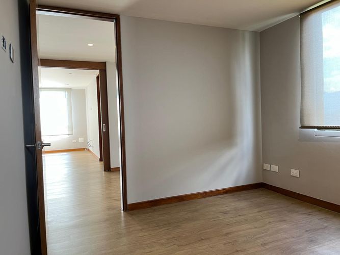 Apartamento de 3 alcobas en arriendo en El Poblado, Medellín, 170 m² · foto 11 de 19