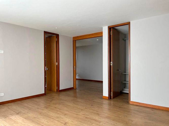 Apartamento de 3 alcobas en arriendo en El Poblado, Medellín, 170 m² · foto 14 de 19