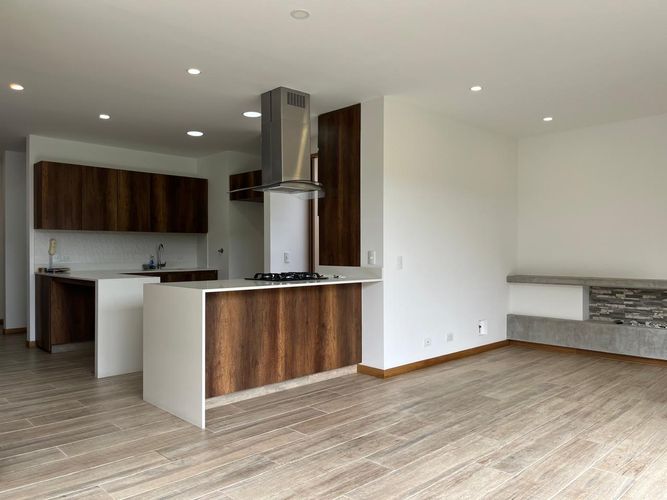 Casa de 3 alcobas en arriendo en El Retiro, 234 m² · foto 4 de 20