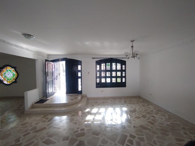 Casa de 5 alcobas en venta en El Limoncito, Barranquilla, 546 m² · foto 19 de 24
