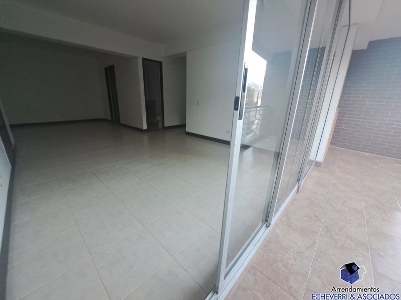 Apartamento en  Venta en Loma del Escobero, Envigado