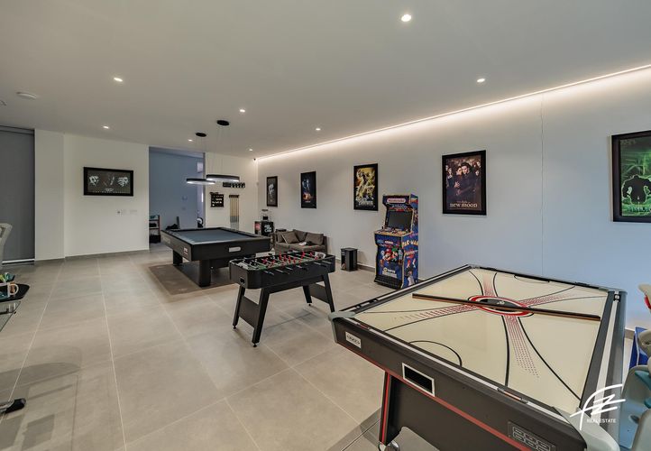 Casa de 3 alcobas en venta en Los Balsos, Medellín, 685 m² · foto 12 de 15