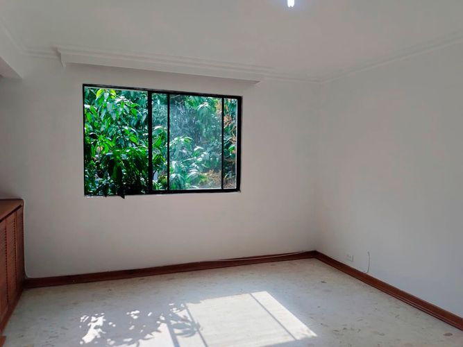 Apartamento de 1 alcoba en arriendo en El Poblado, Medellín, 57 m² · foto 3 de 11