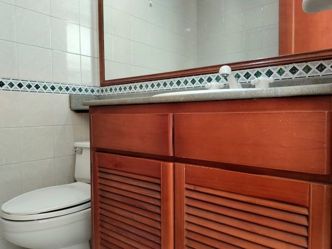 Apartamento de 1 alcoba en arriendo en El Poblado, Medellín, 57 m² · foto 10 de 11