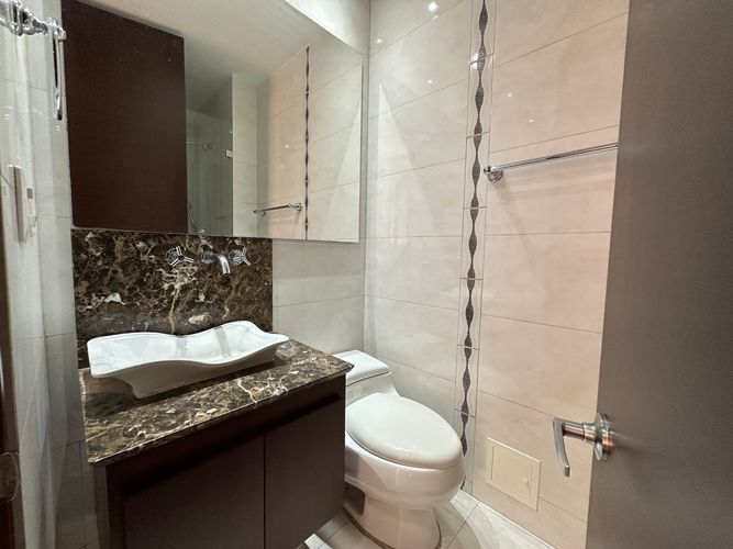 Apartamento de 3 alcobas en venta en Santa Barbara, Bogotá, 147 m² · foto 23 de 24