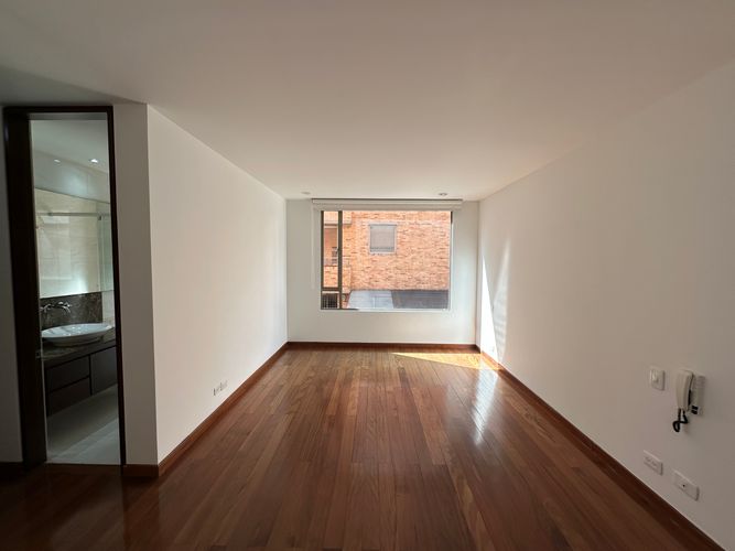 Apartamento de 3 alcobas en venta en Santa Barbara, Bogotá, 147 m² · foto 24 de 24