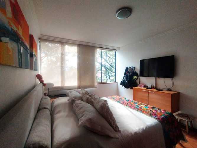 Apartamento de 3 alcobas en venta en El Poblado, Medellín, 213 m² · foto 3 de 17