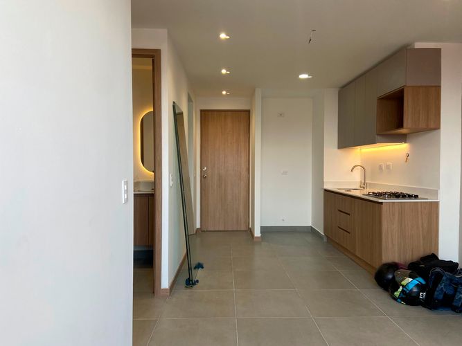 Apartamento de 2 alcobas en venta en Tres Esquinas, Sabaneta, 57 m² · foto 2 de 17
