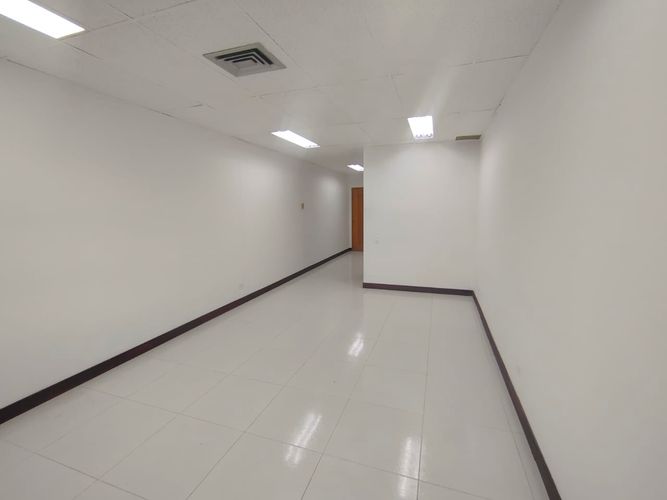 Oficina en arriendo en El Poblado, Medellín, 40 m² · foto 10 de 16