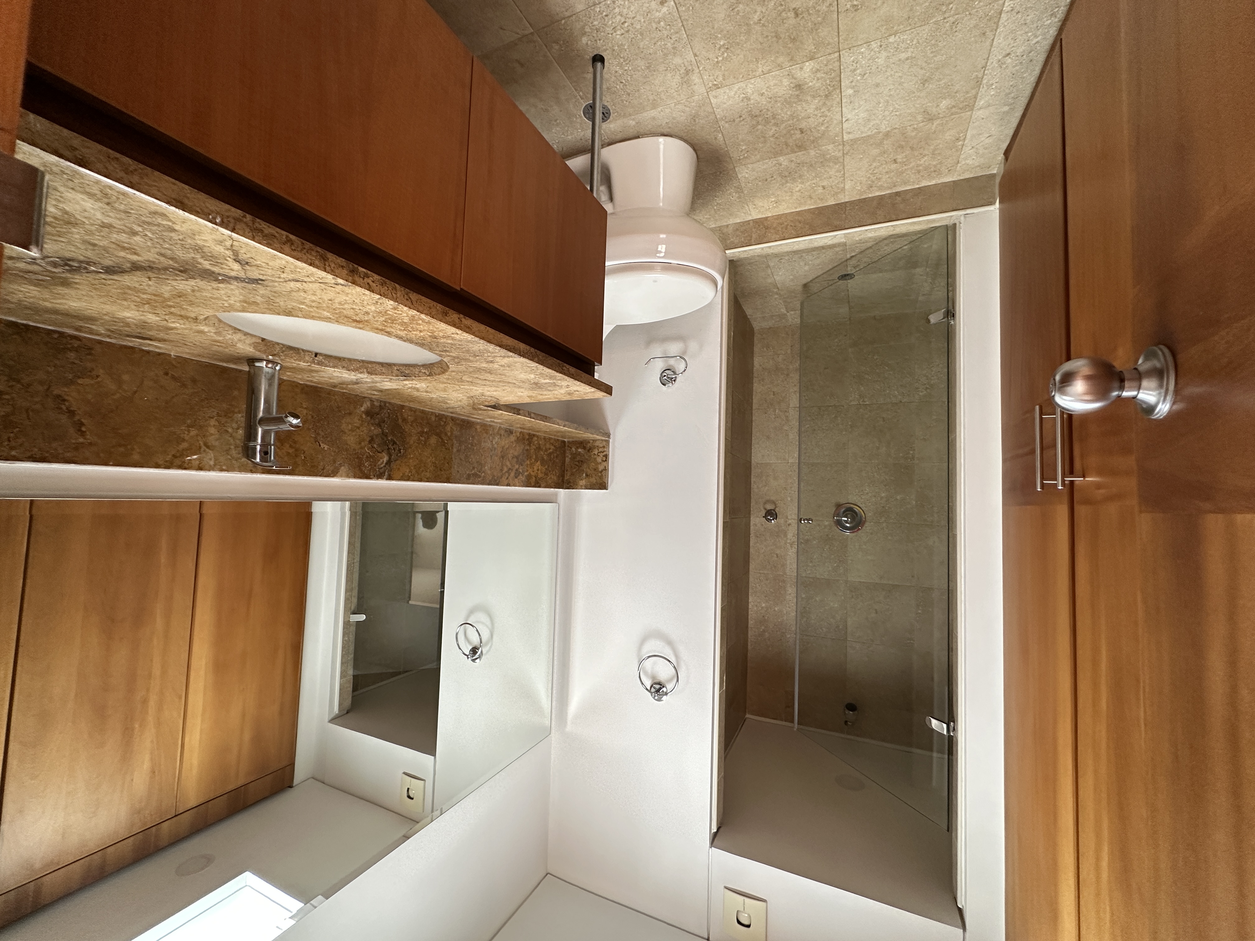 Apartamento en venta en Santa Barbara, Bogotá · foto 15 de 24