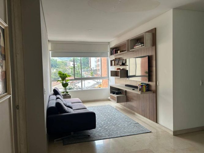 Apartamento de 3 alcobas en venta en Santa Rita, Cali, 233 m² · foto 2 de 13