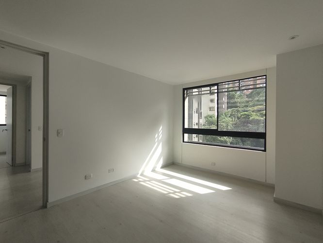Apartamento de 3 alcobas en arriendo en El Poblado, Medellín, 110 m² · foto 8 de 15
