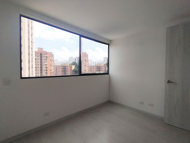 Apartamento de 3 alcobas en arriendo en El Poblado, Medellín, 110 m² · foto 15 de 15