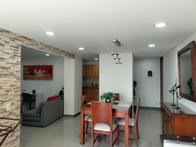 Apartamento de 2 alcobas en arriendo en El Poblado, Medellín, 70 m² · foto 3 de 18