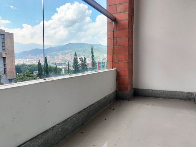 Apartamento de 2 alcobas en arriendo en El Poblado, Medellín, 70 m² · foto 18 de 18