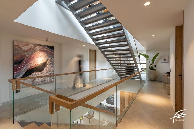 Casa de 8 alcobas en venta en El Tesoro, Medellín, 844 m² · foto 7 de 23