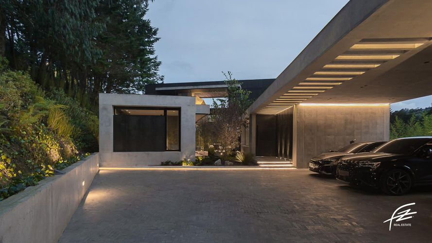 Casa de 4 alcobas en venta en Santa Catalina, Envigado, 550 m² · foto 2 de 14
