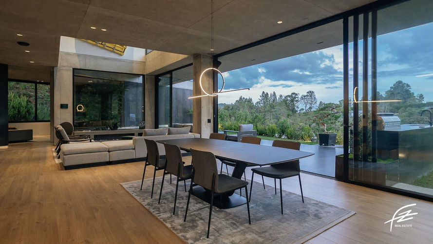 Casa de 4 alcobas en venta en Santa Catalina, Envigado, 550 m² · foto 5 de 14
