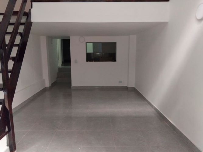 Local en arriendo en Laureles, Medellín, 80 m² · foto 2 de 13