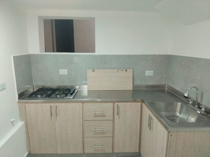 Local en arriendo en Laureles, Medellín, 80 m² · foto 11 de 13
