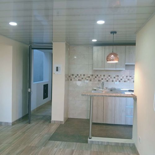 Apartamento de 3 alcobas en venta en Conjunto Residencial Pamplona, Madrid, 64 m² · foto 7 de 24