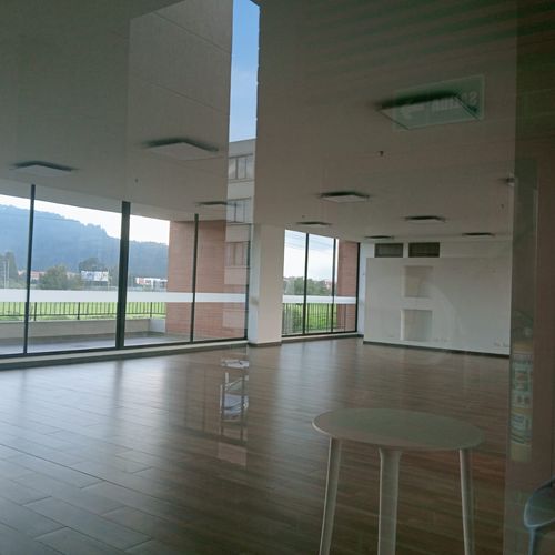 Apartamento de 3 alcobas en venta en Conjunto Residencial Pamplona, Madrid, 64 m² · foto 18 de 24