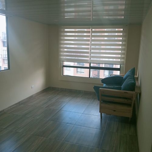 Apartamento de 3 alcobas en venta en Conjunto Residencial Pamplona, Madrid, 64 m² · foto 19 de 24