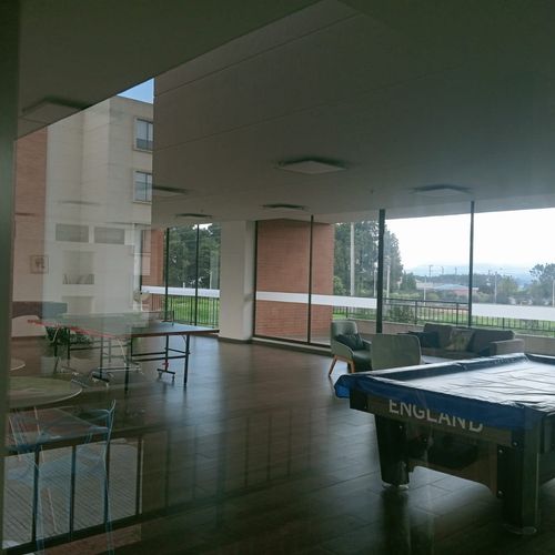 Apartamento de 3 alcobas en venta en Conjunto Residencial Pamplona, Madrid, 64 m² · foto 21 de 24