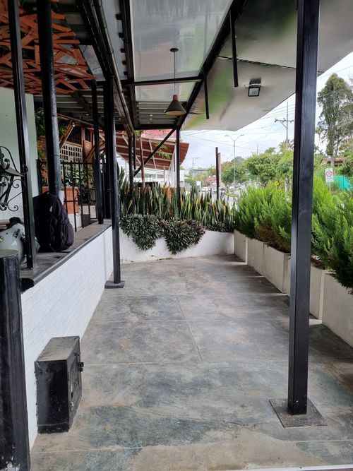 Casa de 6 alcobas en venta en Avenida Centenario, Armenia, 750 m² · foto 11 de 24