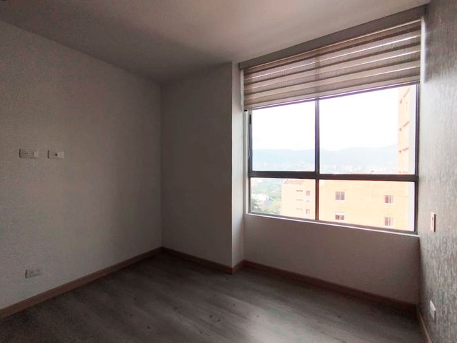 Apartamento de 3 alcobas en arriendo en El Poblado, Medellín, 112 m² · foto 16 de 20