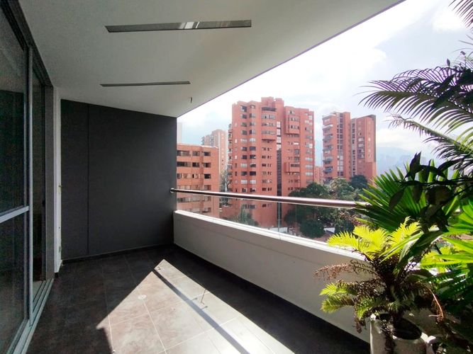 Apartamento de 3 alcobas en arriendo en El Poblado, Medellín, 112 m² · foto 20 de 20