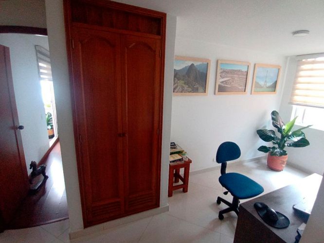 Apartamento de 3 alcobas en arriendo en El Poblado, Medellín, 120 m² · foto 5 de 13