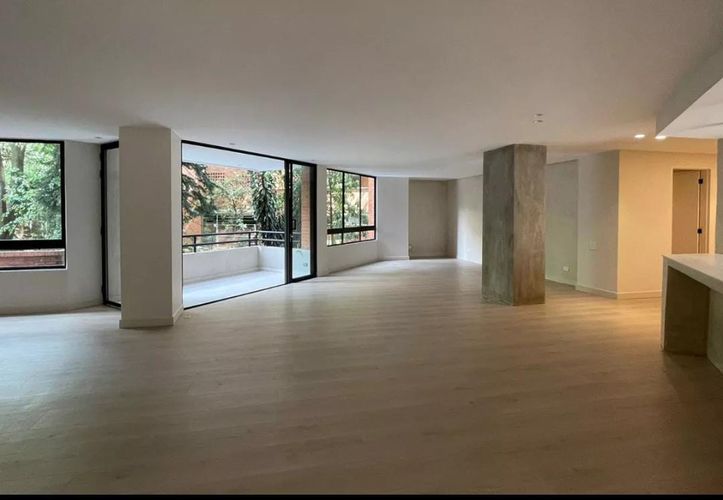 Apartamento en venta en Milla De Oro, Medellín · foto 17 de 24