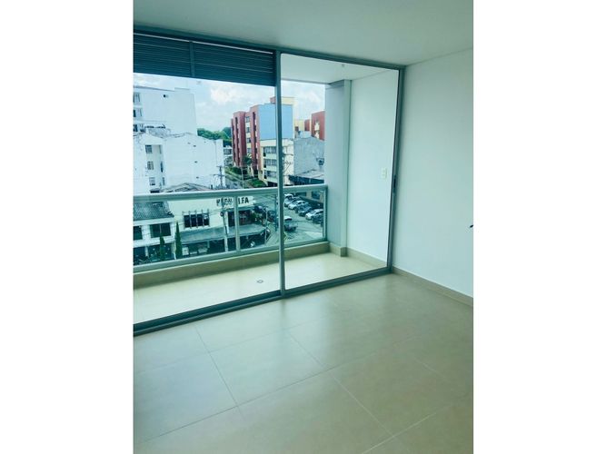 Apartaestudio en venta en Avenida 19 Norte, Armenia, 45 m² · foto 2 de 14