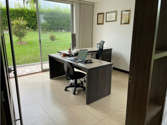 Casa de 6 alcobas en venta en El Caimo, Armenia, 345 m² · foto 5 de 23