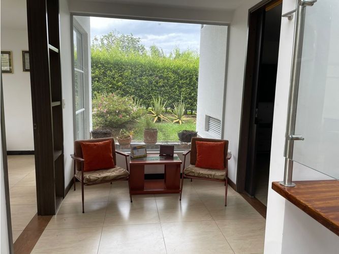 Casa de 6 alcobas en venta en El Caimo, Armenia, 345 m² · foto 10 de 23