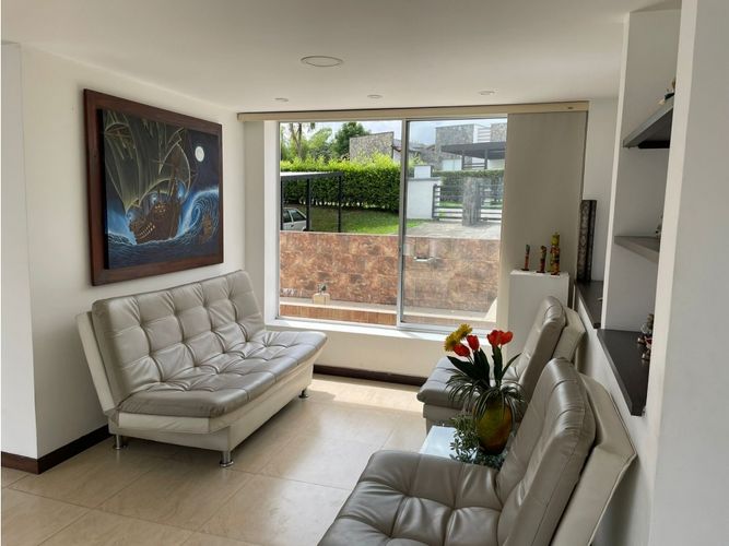 Casa de 6 alcobas en venta en El Caimo, Armenia, 345 m² · foto 11 de 23