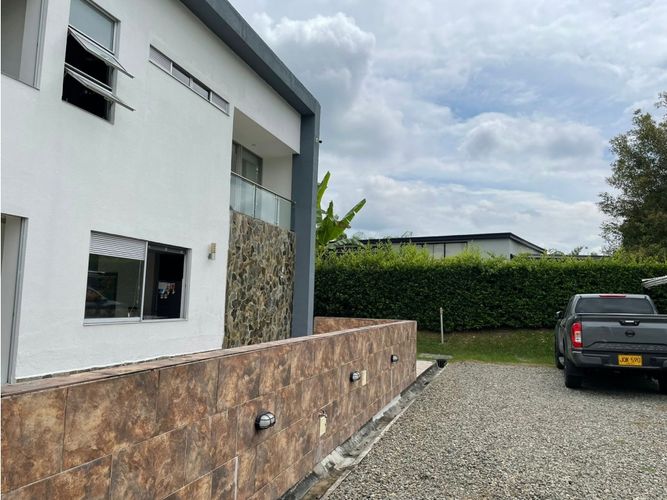 Casa de 6 alcobas en venta en El Caimo, Armenia, 345 m² · foto 21 de 23