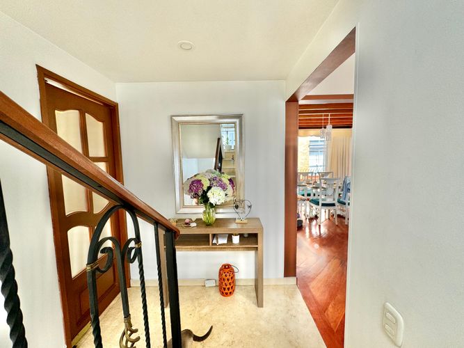 Casa de 5 alcobas en venta en Lisboa Usaquén, Bogotá, 125 m² · foto 2 de 24