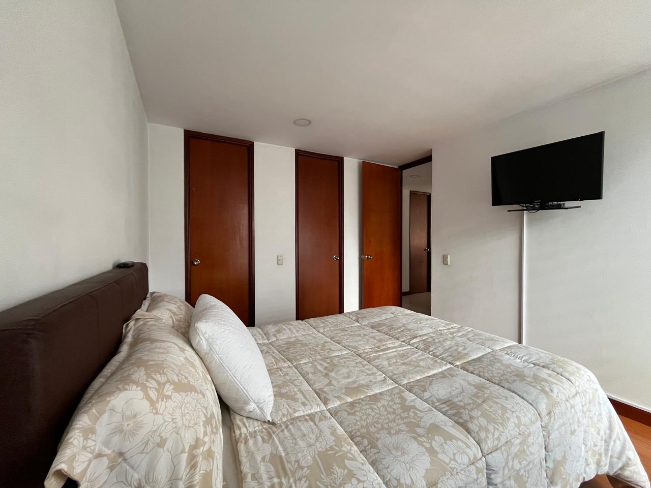 Apartamento en venta en El Poblado, Medellín · foto 9 de 17