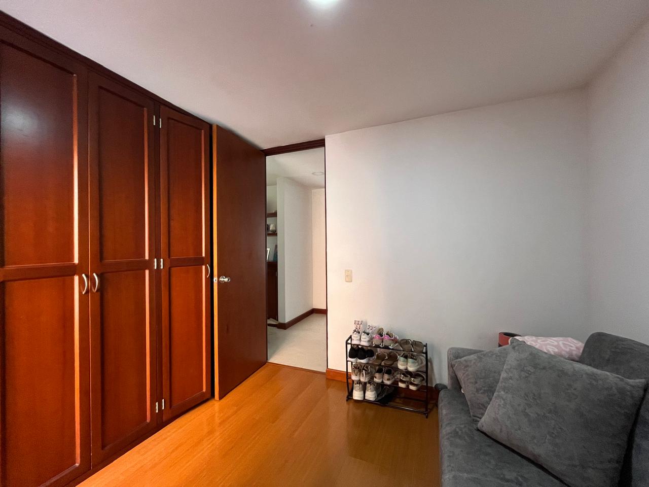 Apartamento en venta en El Poblado, Medellín · foto 12 de 17